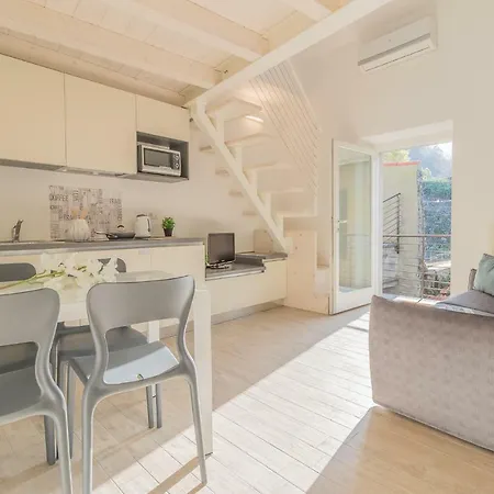 Pretty Apartment Varenna